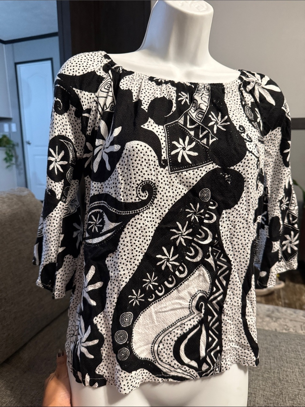 Wahine Toa vintage Hawaiian blouse